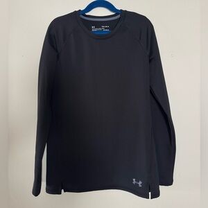 Under Armour Coldgear top. Black. Size youth large
